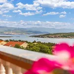 Rose * Čižići