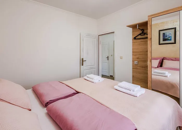 Rose Apartman Cizici